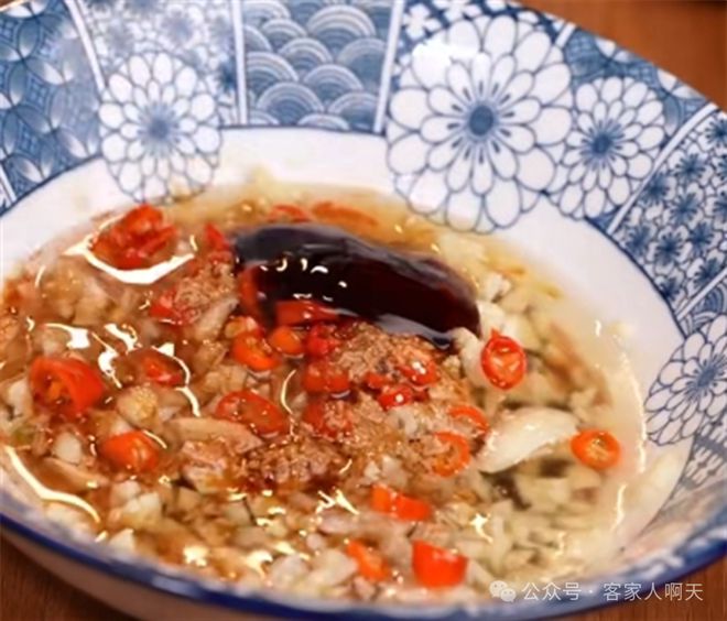 砂锅焖茄子：家常美味软烂入味让你多吃两碗饭！(图3)