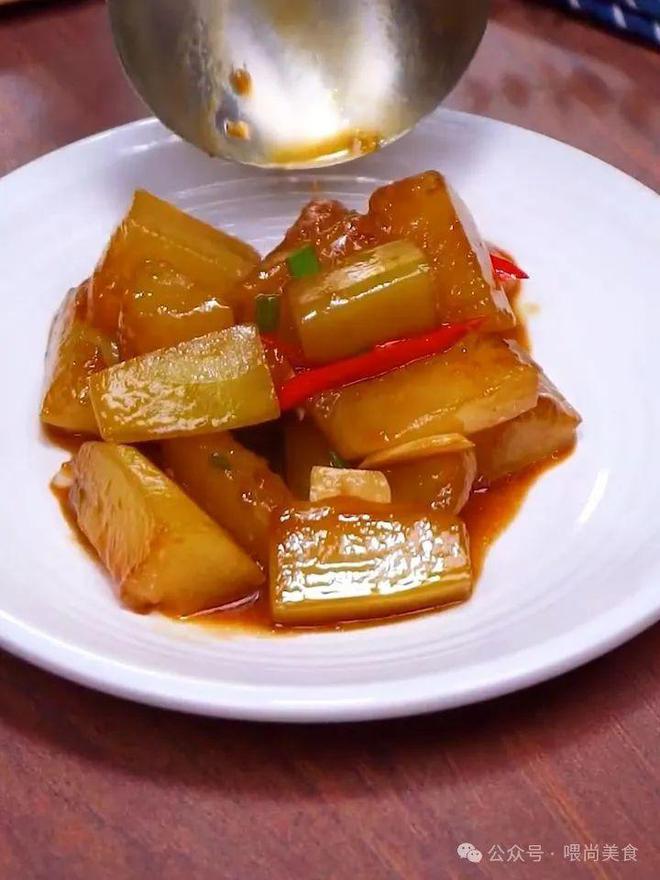 开云kaiyun分享5道特色家常菜好吃又简单自己在家就能做而且大人小孩都喜欢吃有喜欢的朋友快来试试吧！(图6)