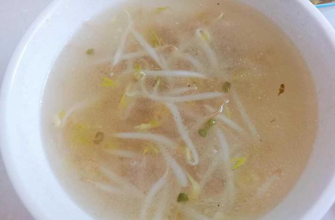 小两口的午餐简单的几道家常菜吃起来美味又下饭(图3)
