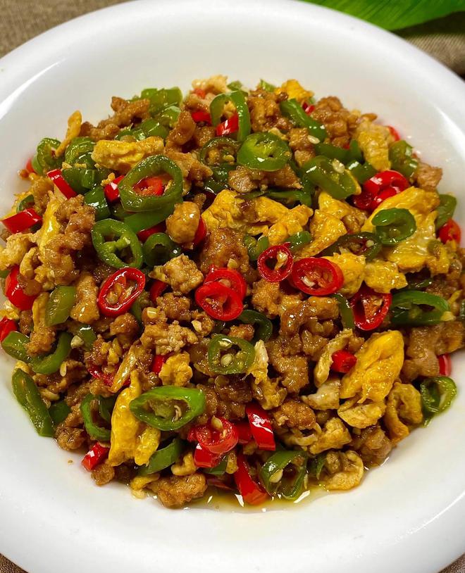 这几款家常菜搭米饭你觉得哪个最下饭？(图2)