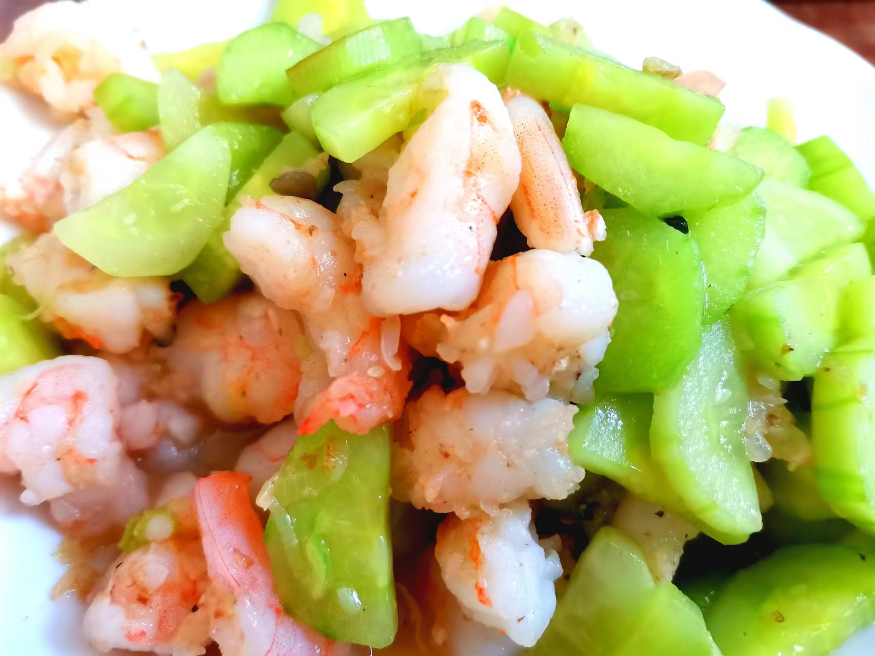 周末美食DIY丨清爽美食吃不够黄瓜虾仁凑一凑(图1)