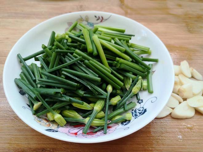 夏天我家常做的一道素菜清淡爽口营养低脂比肉菜还好吃(图3)