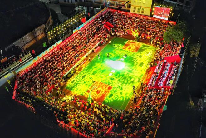 “一赛一节”吸引本地及周边乡镇5万余群众游玩打卡、四川古蔺皇华镇“乡BA”闭幕(图1)