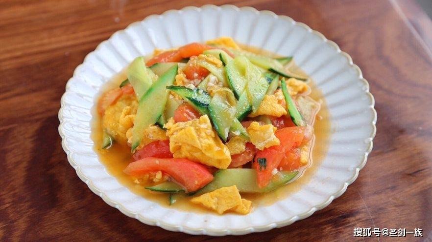 西兰花炒鸡胸肉(图2)