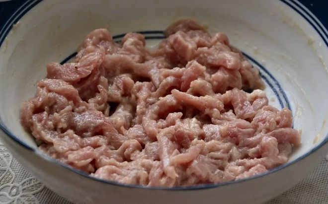 不管炒啥瘦肉万万不要直接下锅多做3步肉又嫩又香又入味(图6)