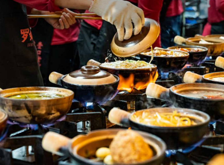《砂锅菜发展报告2024》发布：砂锅菜迎来风口期热潮席卷餐饮行业(图11)