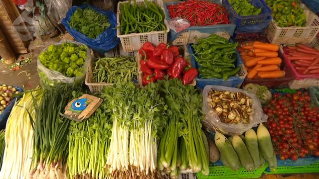 多地蔬菜价格上涨“家常菜价不家常”？昆明…(图2)