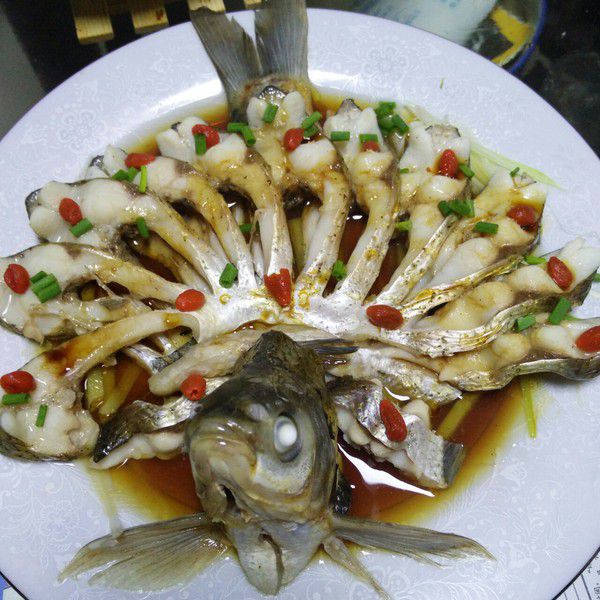 足够称霸朋友圈的年夜饭几道“硬菜”好吃又好看你吃过几道？(图2)