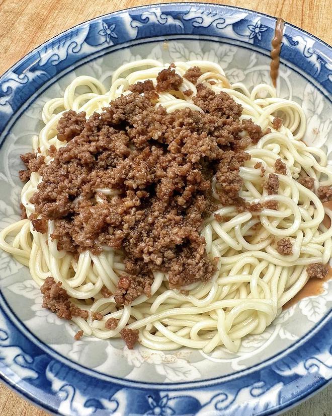 重出江湖！成都老传统的“干煵儿面”香浓醇厚、回味绵长！(图5)