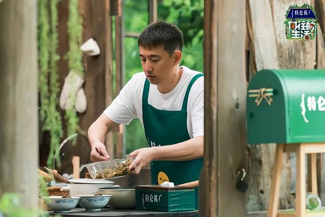 《向往》黄磊做饭被指难吃！何炅演技太好无辜受牵连陈赫力挺好友(图2)