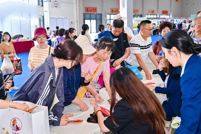 2024第二届云南国际餐饮美食暨预制菜产业博览会盛大启幕(图3)