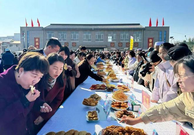14支代表队同场竞技！中宁县“妈妈油香”美食大赛火热开赛(图3)
