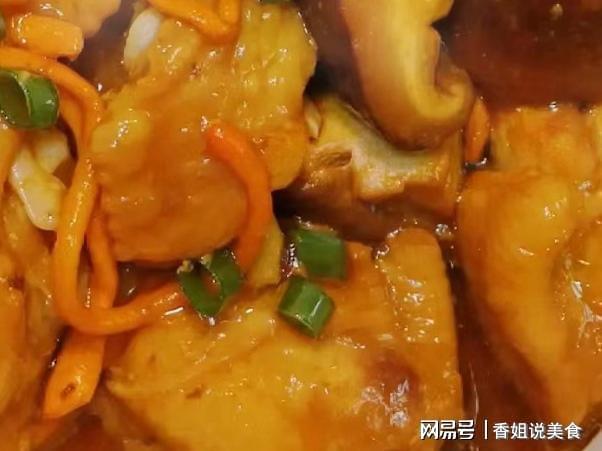 女人气血不足小雪记得吃八道菜气血足身体好手脚温暖过冬(图5)