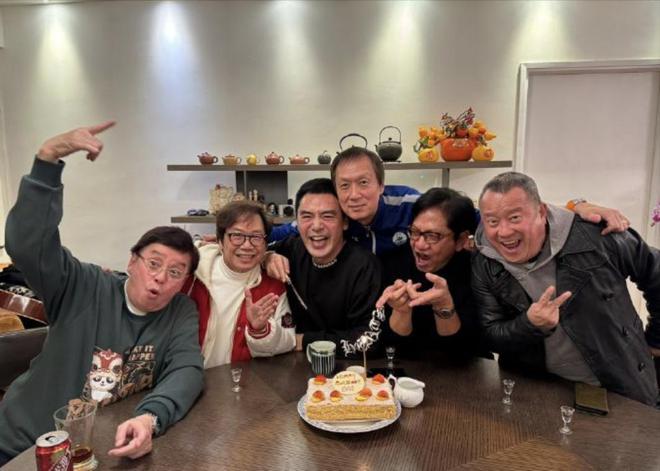 钟镇涛72岁生日宴或才揭开曾志伟真面目！再多名和利都救不了他(图3)