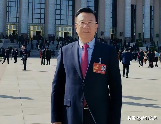 2025年两会倒计时人大代表们提出的这3个建议网友：支持(图2)