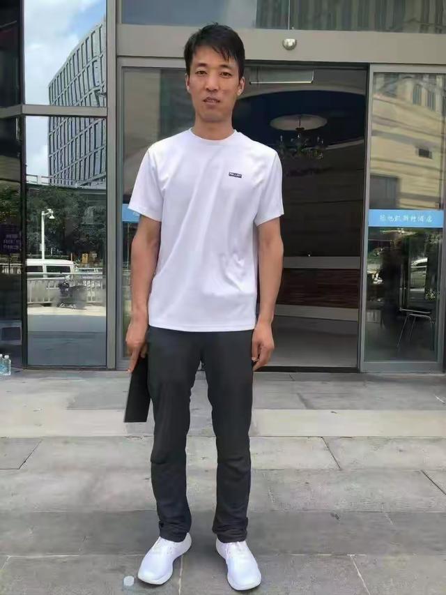 “菜刀”入鞘坤朋作别逝者(图4)