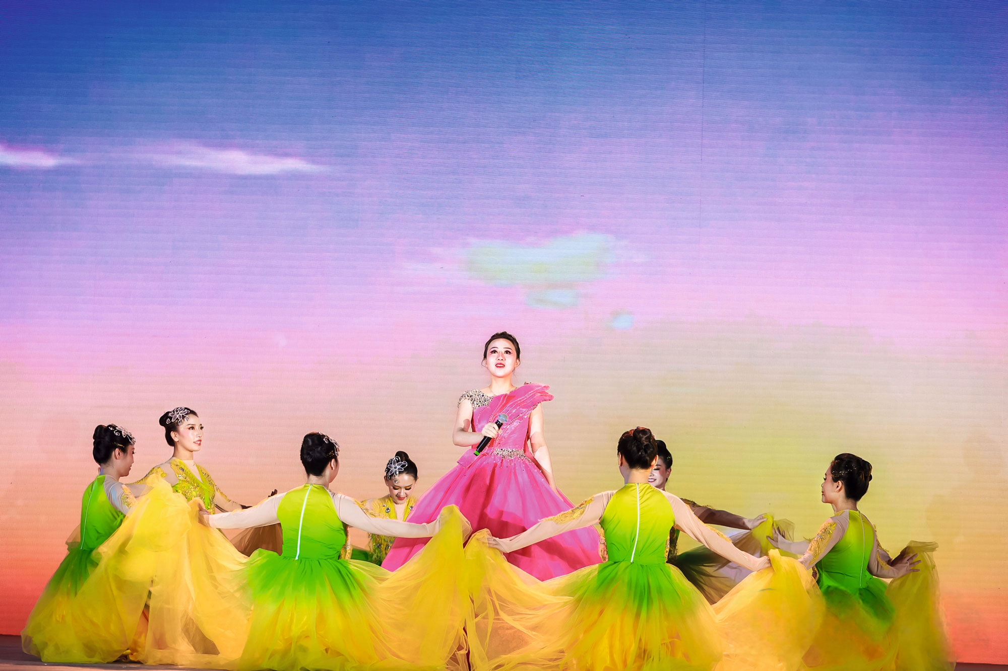 2025年9期｜罗雪迩：让世界更好地“听见”中国(图2)