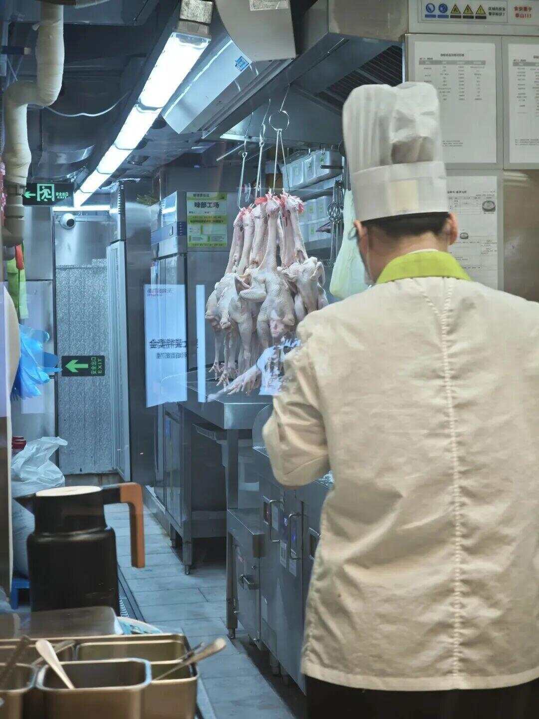 西贝“预制菜”风波后广州部分连锁餐厅哪些“预制”哪些现做？记者实探→(图5)