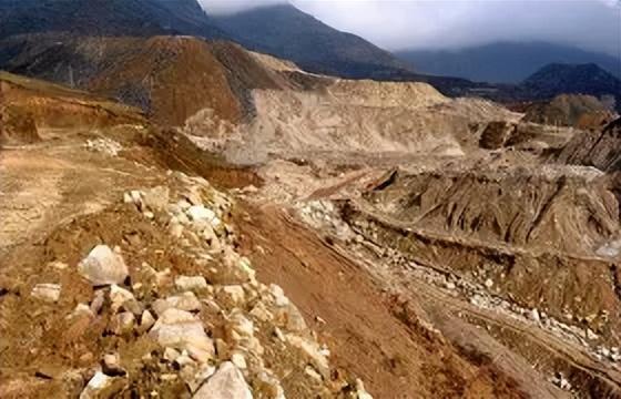 中美谈判前特朗普突然通知中国带3样东西来谈否则后果自负(图12)