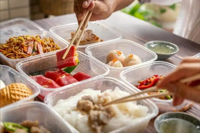 太恶心！5元料理包黑幕曝光预制菜代工链触目惊心外卖党中招(图8)