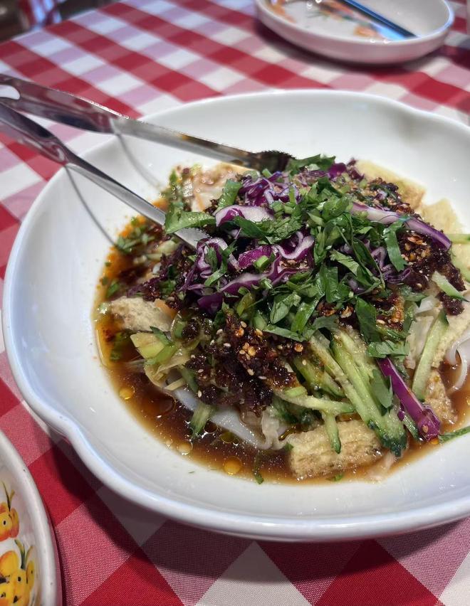 西贝靠降价和发券整体客流恢复至风波前(图2)