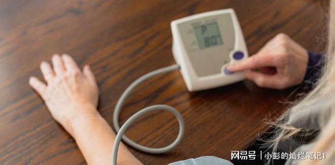 69岁大爷半夜脑出血医生：年纪大了就不要干了太随心所欲(图2)