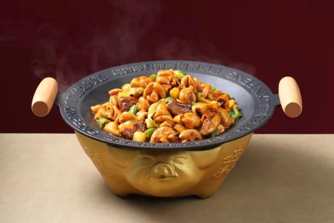 一年狂飙近7万家店！湘菜“霸蛮”出征正在改写中国餐饮版图(图6)