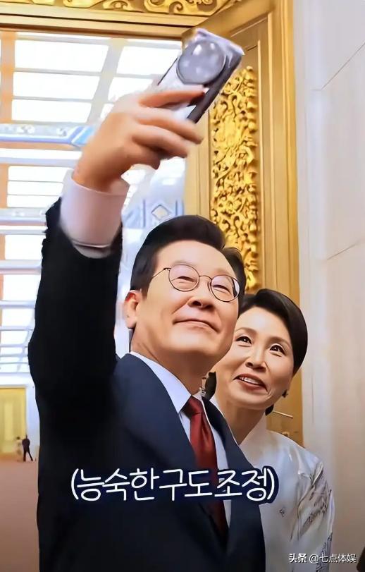 李在明也没想到访华仅3天59岁妻子竟凭一个举动给他长脸了(图6)