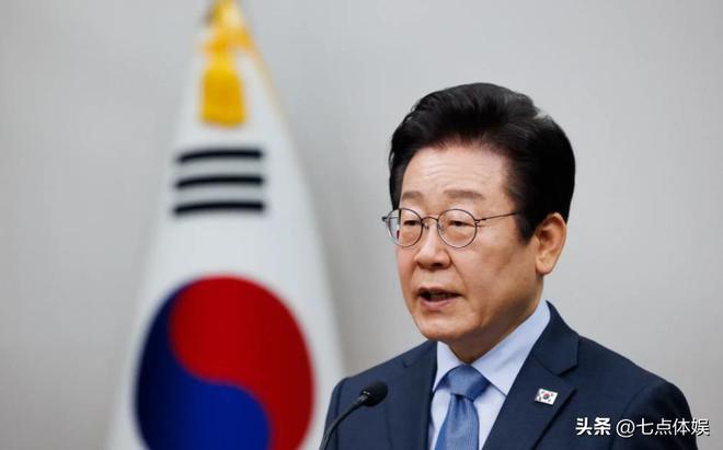 李在明也没想到访华仅3天59岁妻子竟凭一个举动给他长脸了(图4)